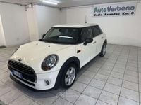 Usata Mini ONE 75 CV (55 kW) 2016 Beige Utilitaria