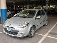 Usata Renault Clio II 75 CV (55 kW) 2011 Grigio Utilitaria