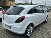 Usata Opel Corsa Sport 75 CV (55 kW) 2009 Bianco Utilitaria