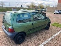 Usata Renault Twingo 58 CV (42 kW) 1998 Verde Utilitaria