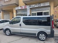 Usata Opel Vivaro 115 CV (84 kW) 2008 Grigio Monovolume