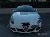 Usata Alfa Romeo Giulietta Distinctive 120 CV (88 kW) 2011 Bianco Utilitaria