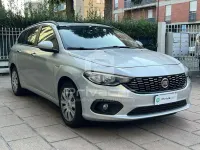 Usata Fiat Tipo Business 120 CV (88 kW) 2017 Grigio Station wagon