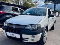 Usata Fiat Strada 84 CV (61 kW) 2006 Bianco Pick-up