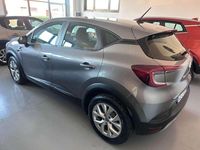 Usata Renault Captur Business 95 CV (69 kW) 2021 Grigio SUV