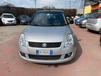 Usata Suzuki Swift GL 92 CV (67 kW) 2010 Grigio Utilitaria