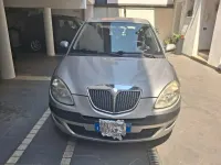 Usata Lancia Ypsilon 60 CV (44 kW) 2004 Grigio Utilitaria