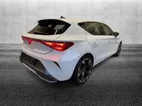 Usata Cupra Leon 150 CV (110 kW) 2025 Bianco Berlina