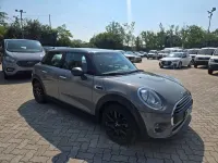 Usata Mini ONE 102 CV (75 kW) 2017 Grigio Utilitaria