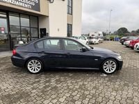 Usata BMW 320 Efficient Dynamics 170 CV (125 kW) 2009 Blu Berlina