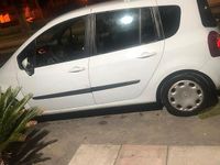 Usata Renault Modus 88 CV (64 kW) 2011 Bianco Monovolume