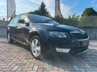 Begagnad Skoda Octavia Elegance 105 HK (77 kW) 2014 Lila Kombi