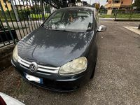 Usata VW Golf V Sportline 2005 Utilitaria