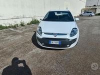 Usata Fiat Punto Evo Active 77 CV (56 kW) 2010 Bianco Utilitaria