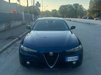 Usata Alfa Romeo Giulia 160 CV (117 kW) 2017 Blu Berlina