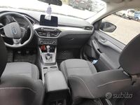 Usata Ford Kuga 120 CV (88 kW) 2021 Marrone SUV