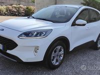 Usata Ford Kuga Titanium 120 CV (88 kW) 2022 Bianco SUV