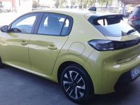 Usata Peugeot 208 Active 102 CV (75 kW) 2024 Giallo Utilitaria