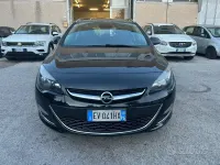 Usata Opel Astra Cosmo 100 CV (73 kW) 2014 Nero Station wagon