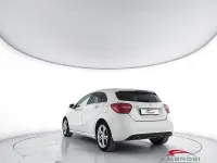 Usata Mercedes A180 109 CV (80 kW) 2013 Bianco Utilitaria