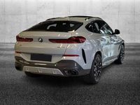 Usata BMW X6 M Sport 381 CV (280 kW) 2024 Grigio metallizzato SUV