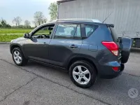 Usata Toyota RAV4 152 CV (111 kW) 2008 SUV