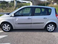 Usata Renault Scenic E-Tech Dynamique 101 CV (74 kW) 2004 Argento Monovolume
