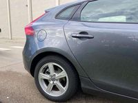 Usata Volvo V40 Business Edition 114 CV (83 kW) 2014 Grigio Berlina