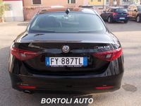 usata Alfa Romeo Giulia 2.2 TD 160cv 34.000 KM AT8 BUS