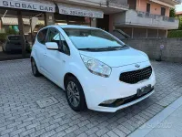 Usata Kia Venga 90 CV (66 kW) 2018 Bianco Utilitaria