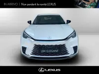 Nuova Lexus LBX 136 CV (100 kW) 2026 Bianco perla SUV