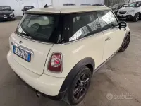 Usata Mini Cooper Coupé 122 CV (89 kW) 2011 Coupé