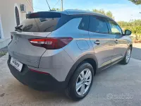 Usata Opel Grandland X 120 CV (88 kW) 2018 Grigio SUV
