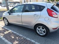 Usata Ford Fiesta Business Edition 69 CV (50 kW) 2017 Argento Berlina