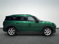 Usata Mini Countryman Classic 163 CV (119 kW) 2024 British racing green met. SUV
