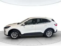 Usata Ford Kuga Business Edition 152 CV (111 kW) 2022 Bianco SUV