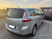 Usata Renault Grand Scénic III Luxe 130 CV (95 kW) 2011 Grigio Monovolume