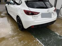 Usata Mazda 3 105 CV (77 kW) 2016 Bianco Berlina