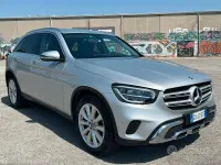 Usata Mercedes GLC220 194 CV (142 kW) 2020 Argento SUV