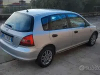 Usata Honda Civic LS 110 CV (80 kW) 2001 Grigio Berlina