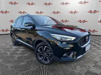 Usata MG ZS Luxury 111 CV (81 kW) 2024 Nero SUV