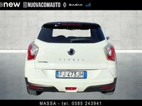Usata Ssangyong (KGM) Tivoli 116 CV (85 kW) 2017 Bianco SUV