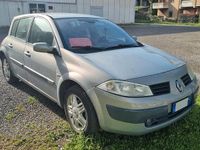 Usata Renault Mégane II 100 CV (73 kW) 2004 Grigio Utilitaria