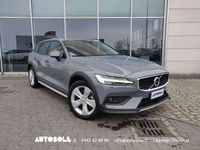 Usata Volvo V60 CC Business Edition 197 CV (144 kW) 2021 Grigio Station wagon