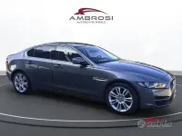 Usata Jaguar XE Prestige 179 CV (131 kW) 2015 Grigio Berlina