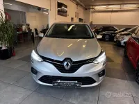 Usata Renault Clio V Intens 86 CV (63 kW) 2020 Grigio Berlina