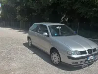 Usata Seat Ibiza 110 CV (80 kW) 2000 Grigio Utilitaria