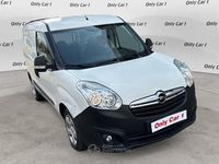 Usata Opel Combo 105 CV (77 kW) 2017 Bianco Monovolume