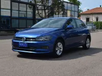 Usata VW Polo Comfortline 95 CV (69 kW) 2018 Blu/azzurro Utilitaria