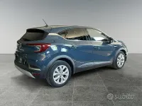 Usata Renault Captur Intens 101 CV (74 kW) 2022 Grigio SUV